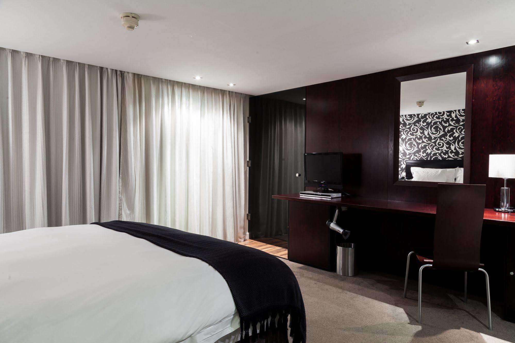 Colosseum Hotel Cape Town Exterior foto